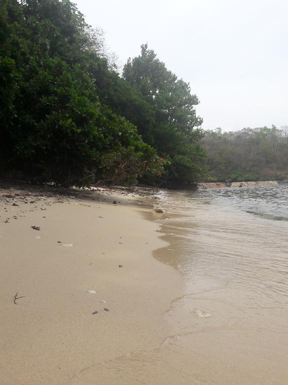 Sand Bar Beach Resort Nasugbu Eksteriør billede