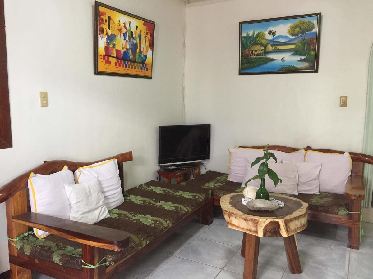 Sand Bar Beach Resort Nasugbu Eksteriør billede